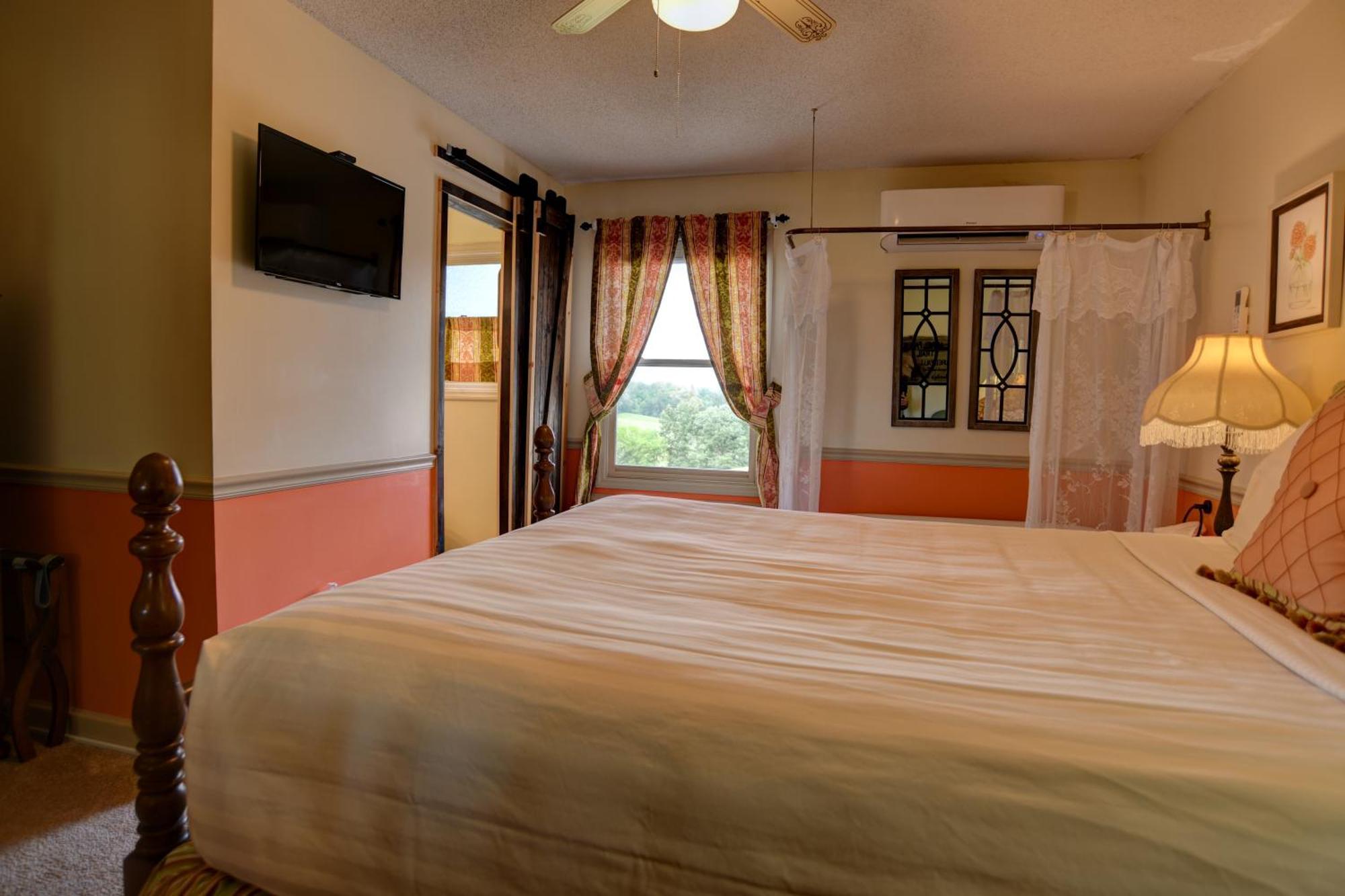 Blue Mountain Mist Country Inn Sevierville Phòng bức ảnh