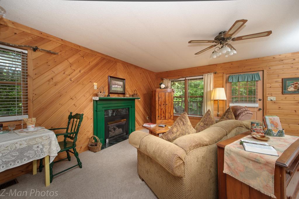 Blue Mountain Mist Country Inn Sevierville Ngoại thất bức ảnh